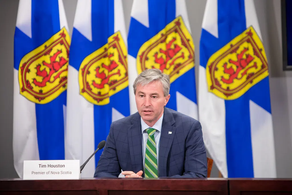 Premier speaks out against COVID-19 alert for Province House