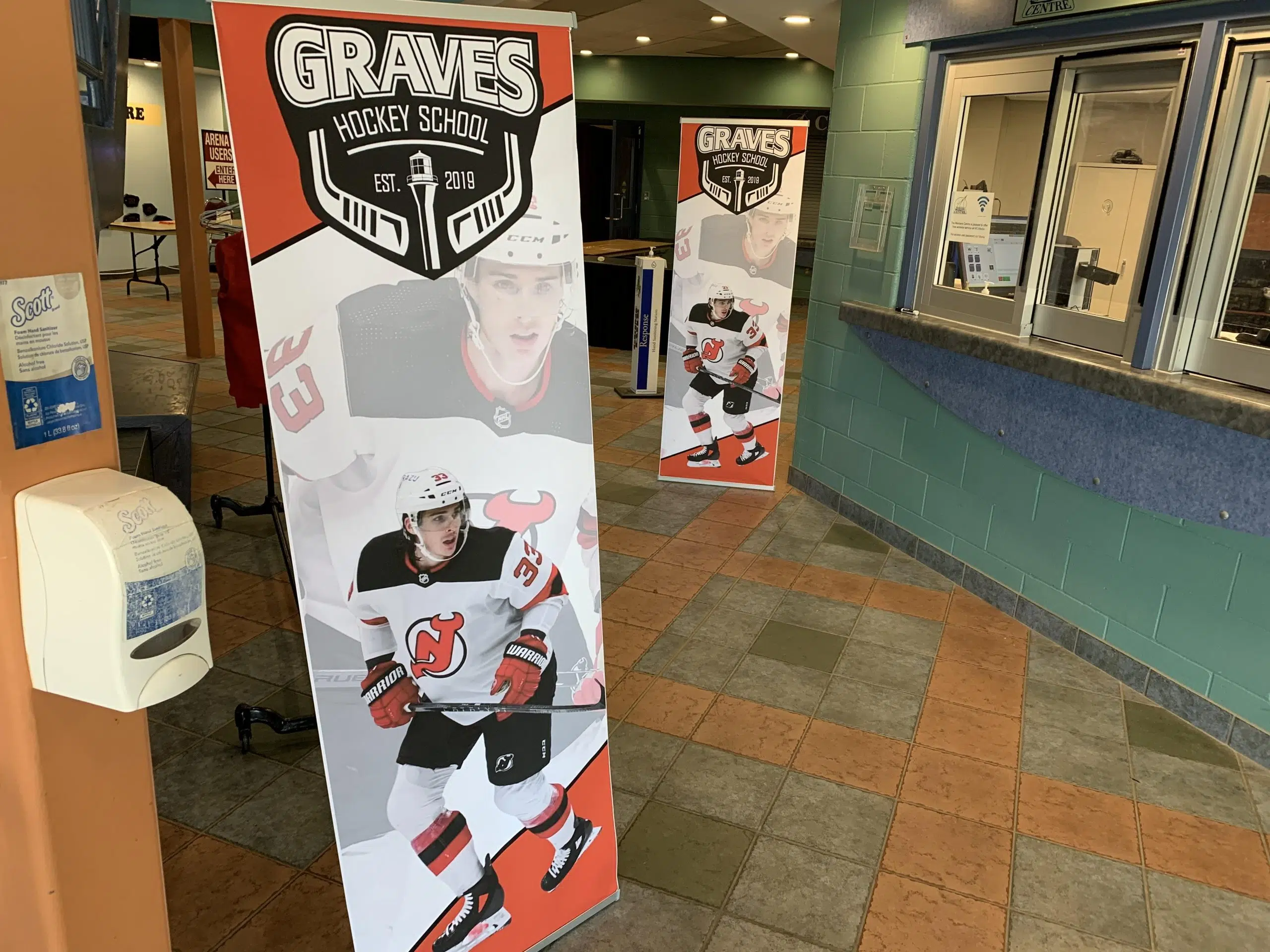 NHLer Ryan Graves Hosting Hockey School In Yarmouth