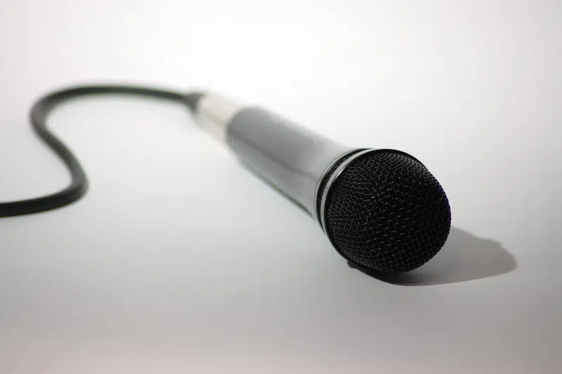 zoom update microphone from staying after