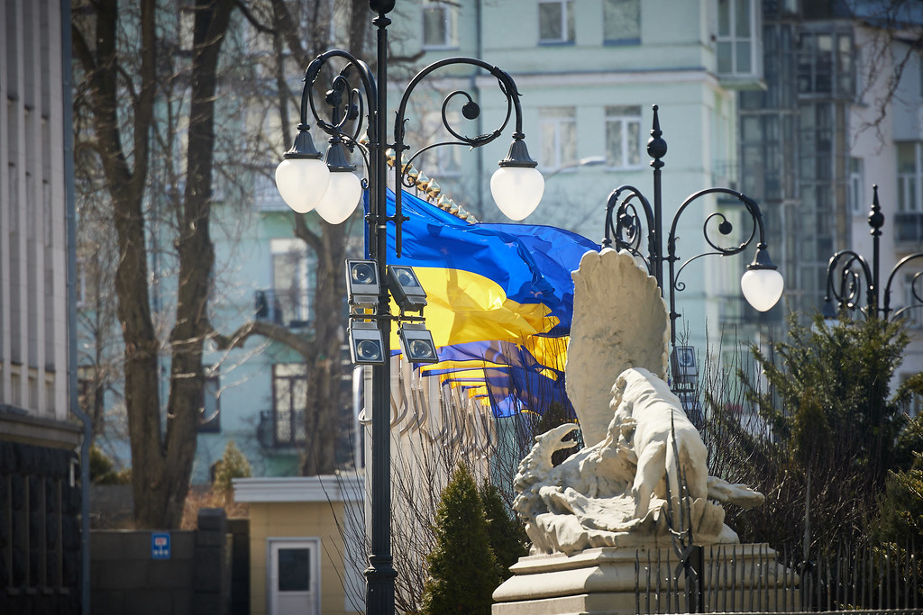 Group organizing hosts for Ukrainian families on South Shore, seeking more hosts - Vimarsana News