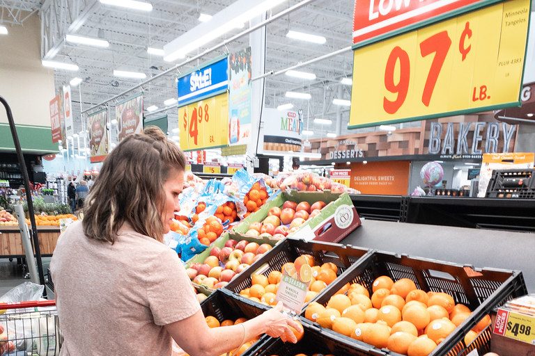 Saving Money Grocery Shopping - Vimarsana News