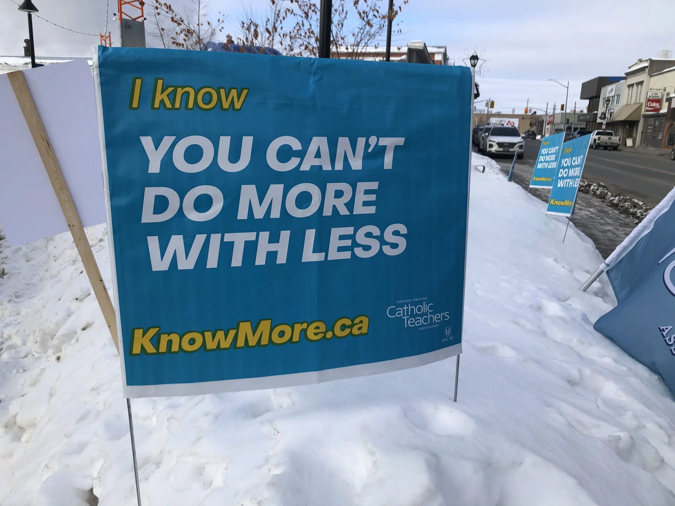 Catholic Teachers Plan Strike Action CFOB 93.1 The Border