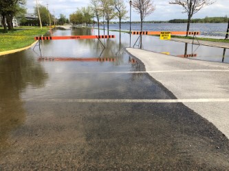 Waterfront/Park Closed to Public - Vimarsana News
