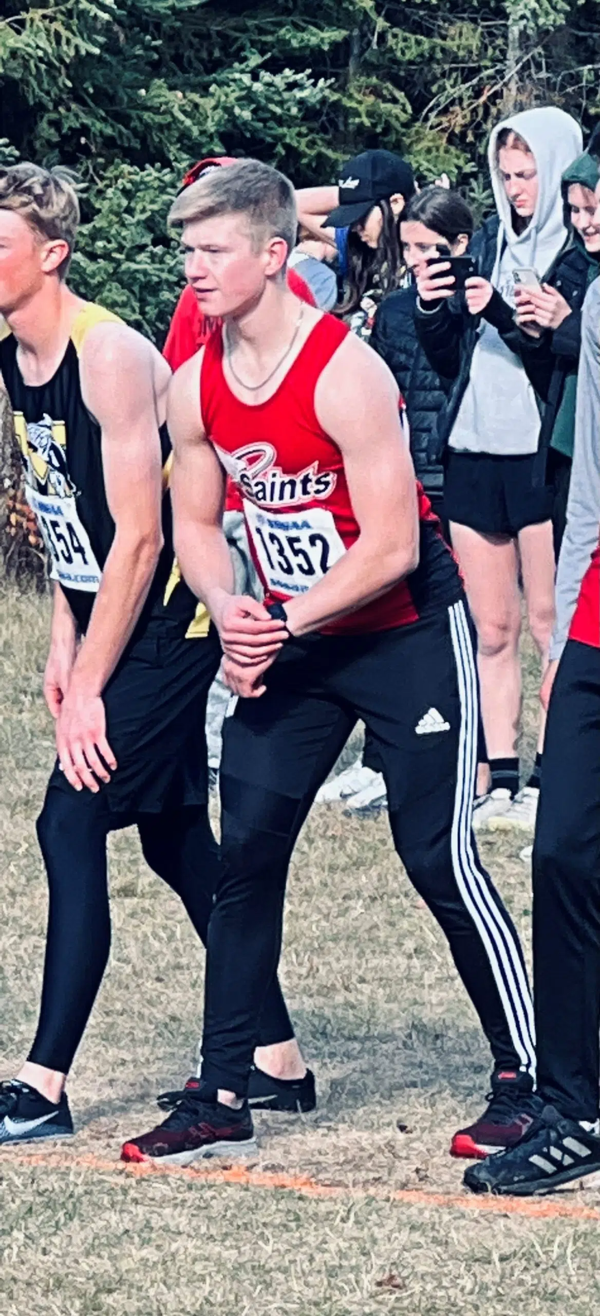 Wallace Qualifies For OFSAA CrossCountry 89.5 The Lake