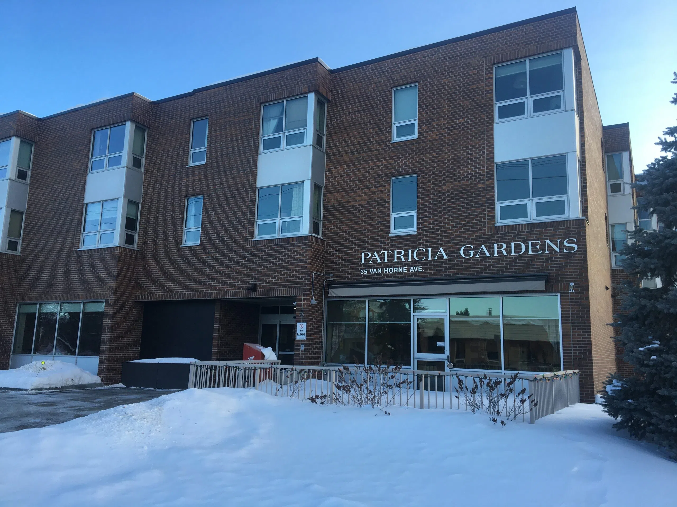 New Contract For Unifor Members At Patricia Gardens CKDR