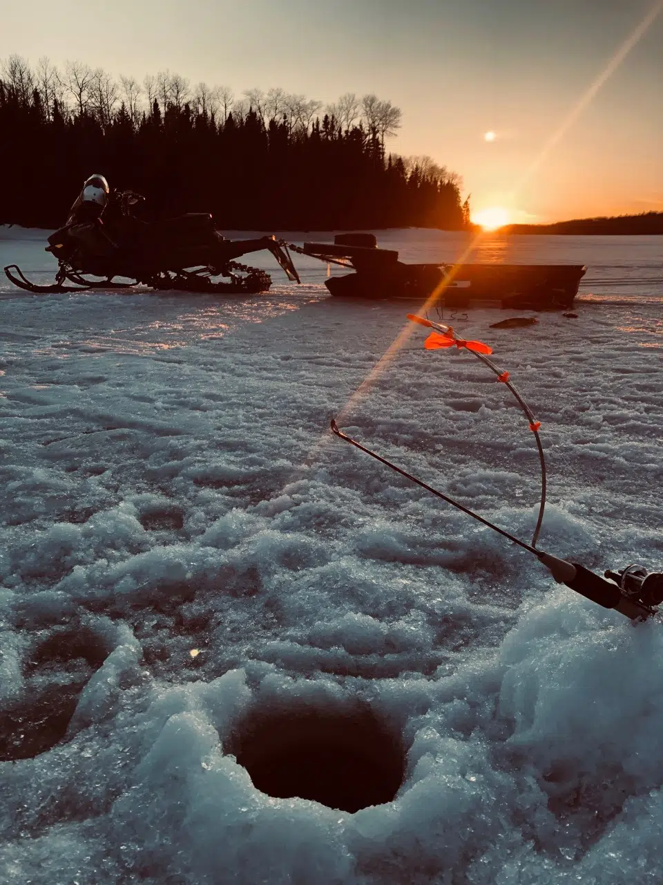 Ice Fishing On Lac Seul CKDR