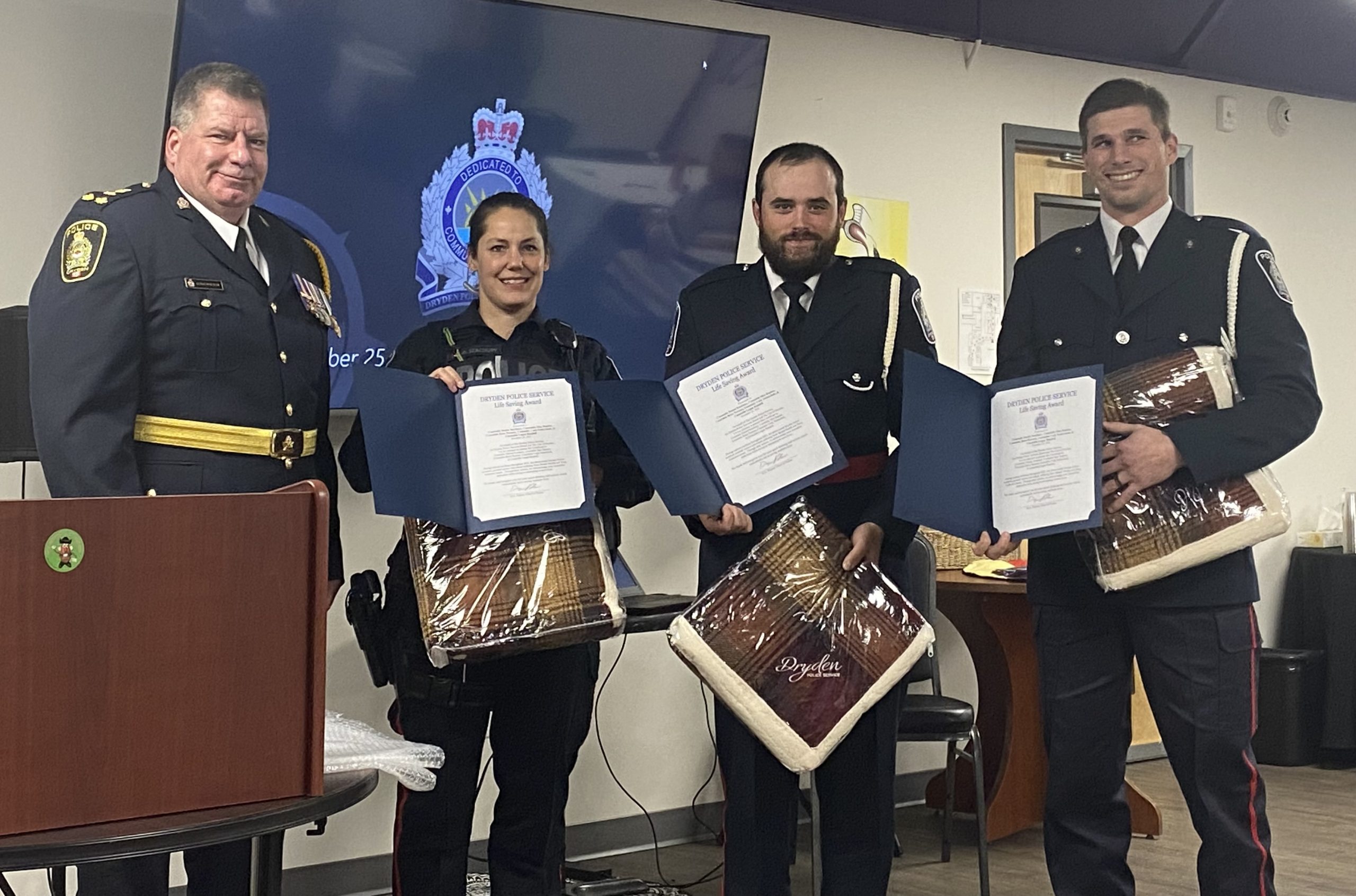 Dryden Police Service Honours Members - Vimarsana News