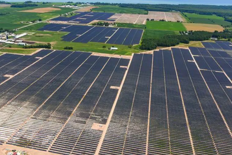 Two Creeks Solar Park Begins Producing Clean Energy for Homes Across
