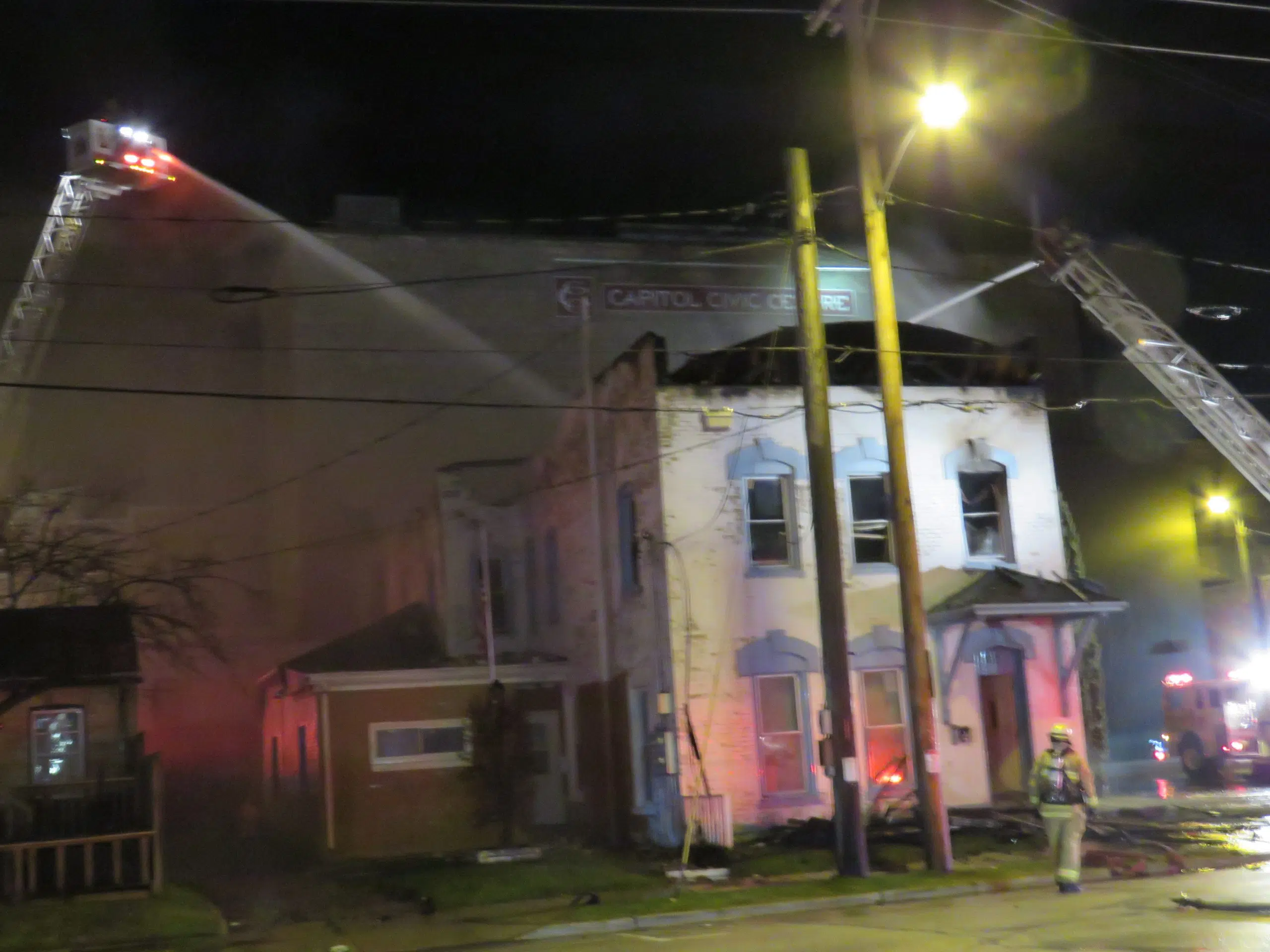 Manitowoc Fire Crews Battle Blaze Near Downtown Area Seehafer News