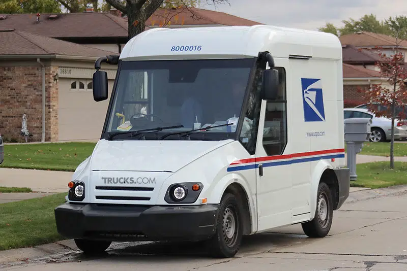 Milwaukee Wants Postal Service Trucks Built At Century City Business ...