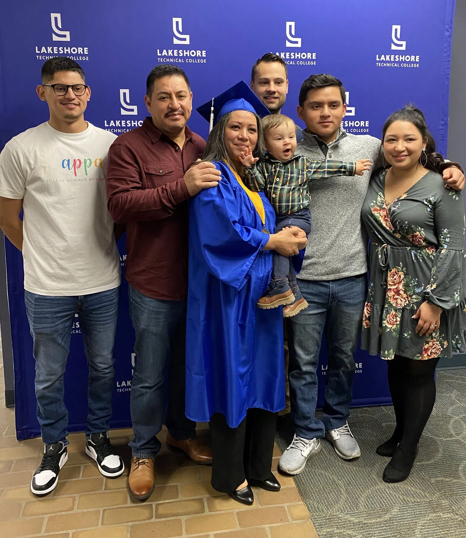 lakeshore-technical-college-employee-surprises-her-mother-by-conferring-her-degree-seehafer-news