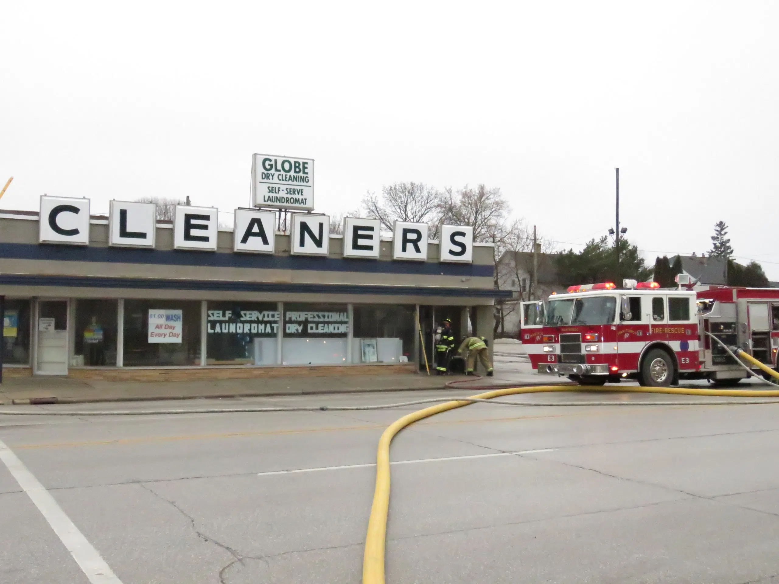 Manitowoc Fire Department And Others Battle Blaze At Globe Laundry ...