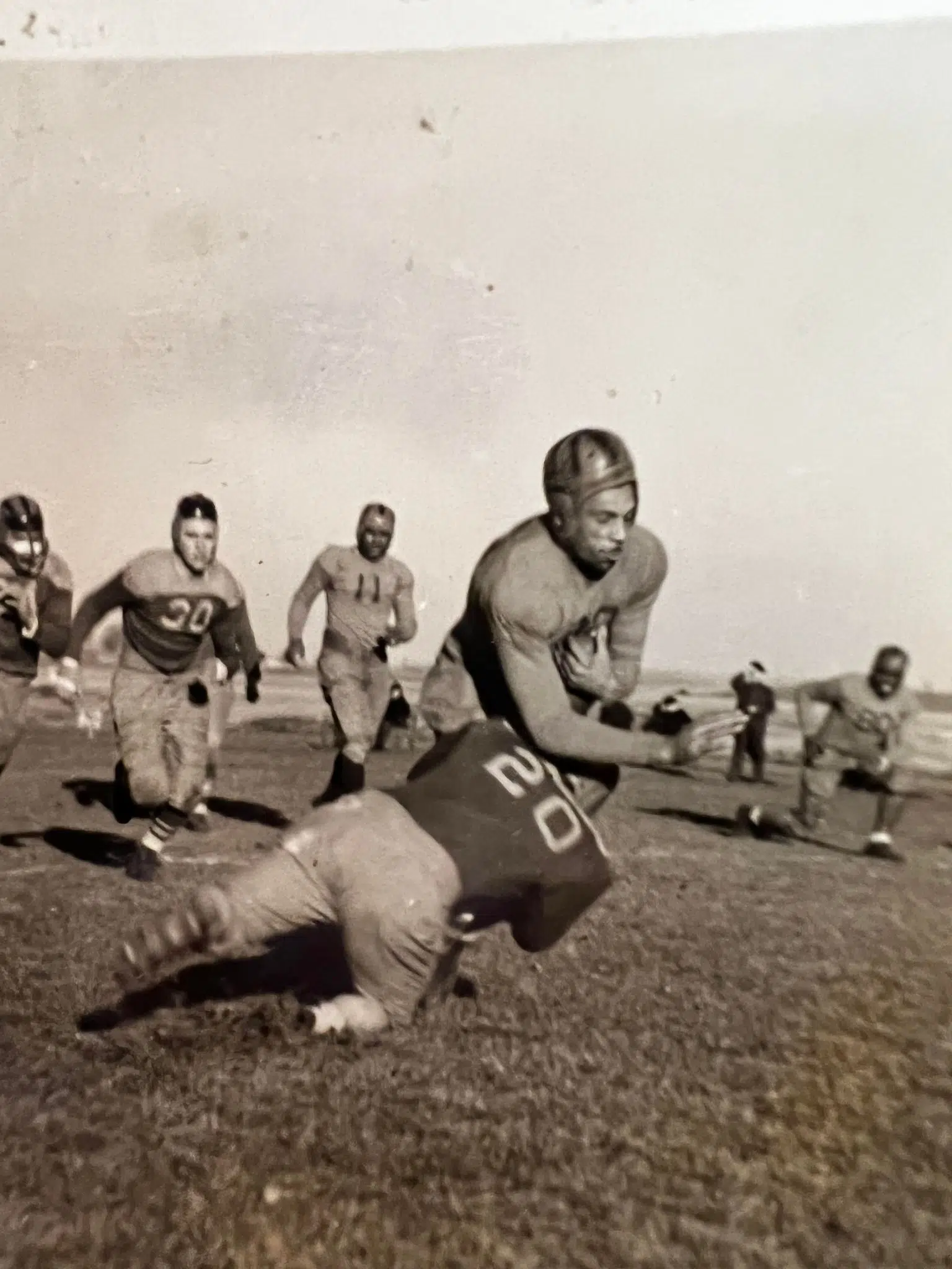 Pittsburgh Steelers and Philadelphia Eagles merge to create Steagles 