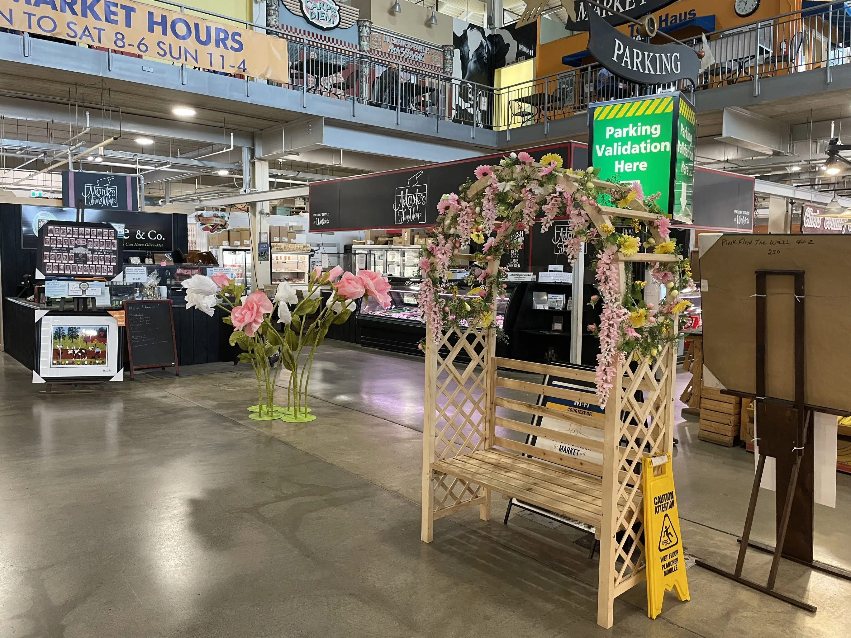 Flower Shops getting busier as Mother’s Day is on the way