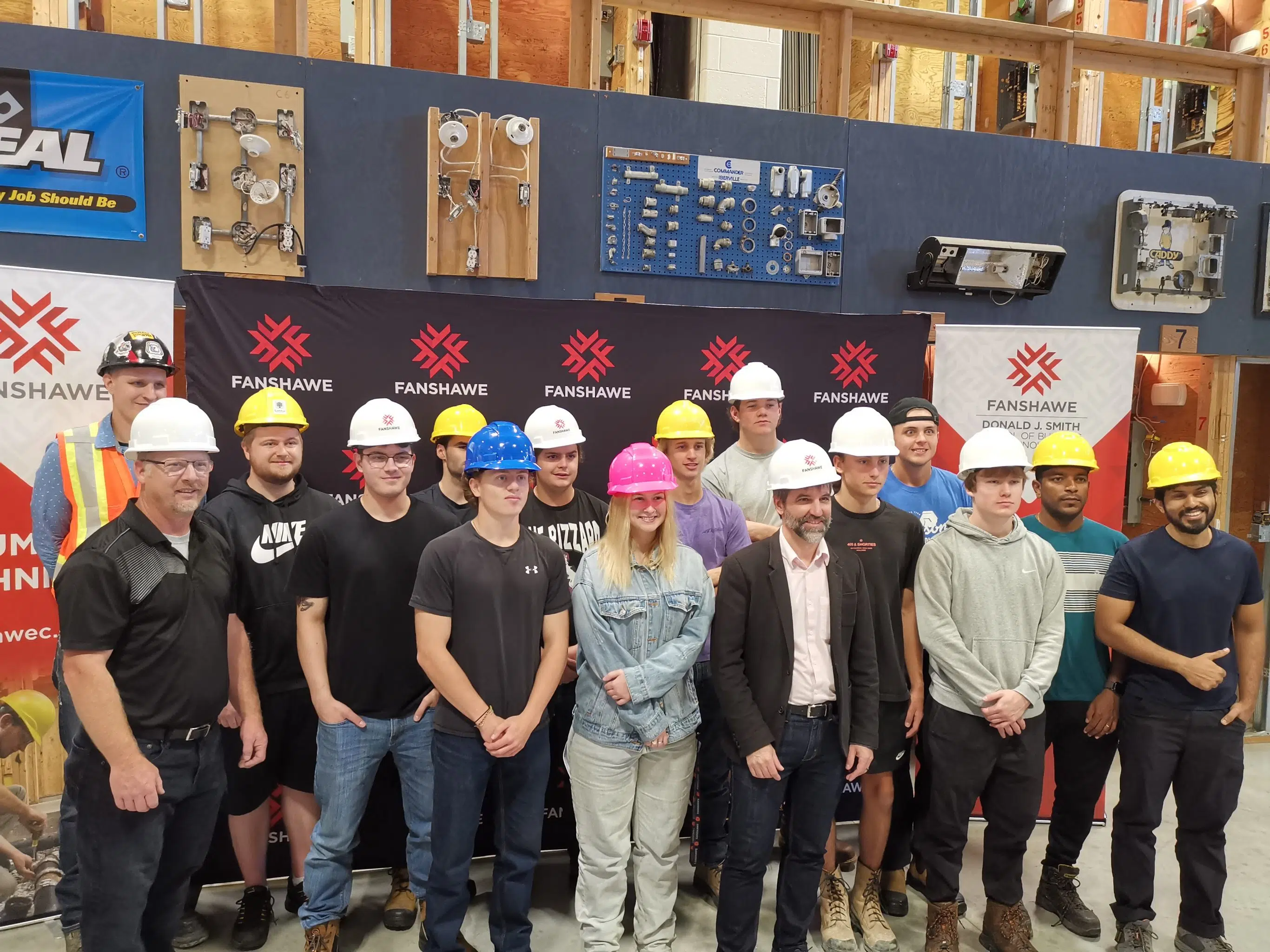 Federal Environment Minister visits Fanshawe College