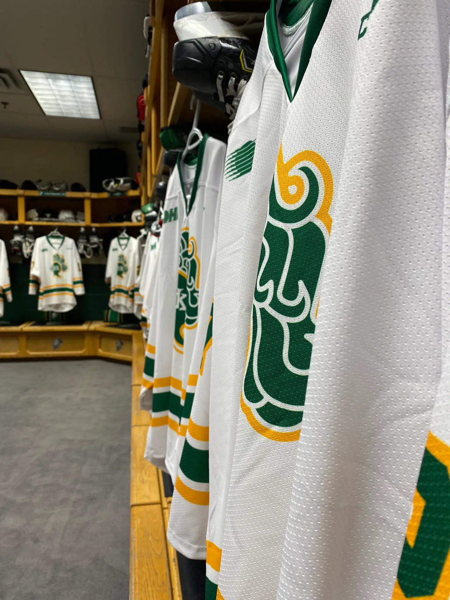 London Knights on Instagram: Design a London Knights home jersey! Submit  your design ideas by June 13th 2022. We'll turn the best one into an actual  game jersey next season. Get the