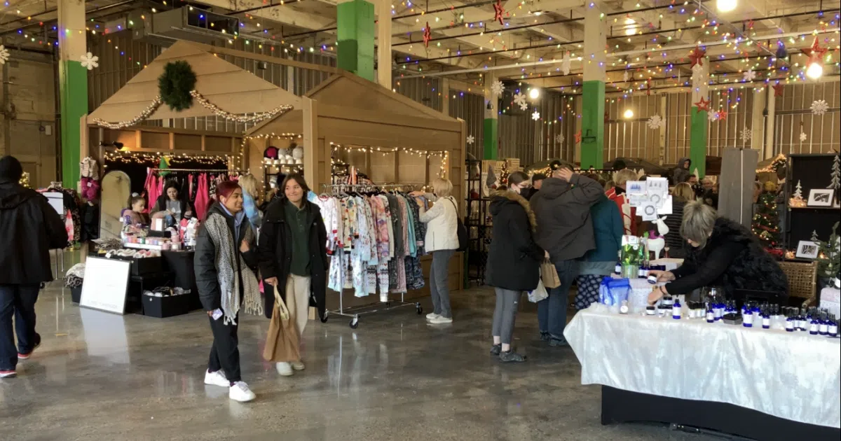 Kellogg Lane’s Merry Market Draws in Crowds CFRL