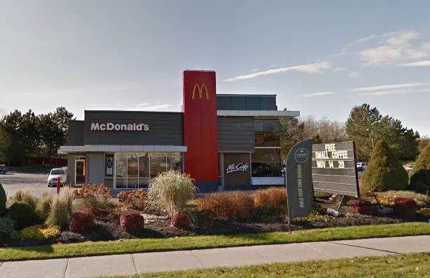 Covid 19 Positive Case Prompts Chemong Road Mcdonald S To Close Ptbo Today
