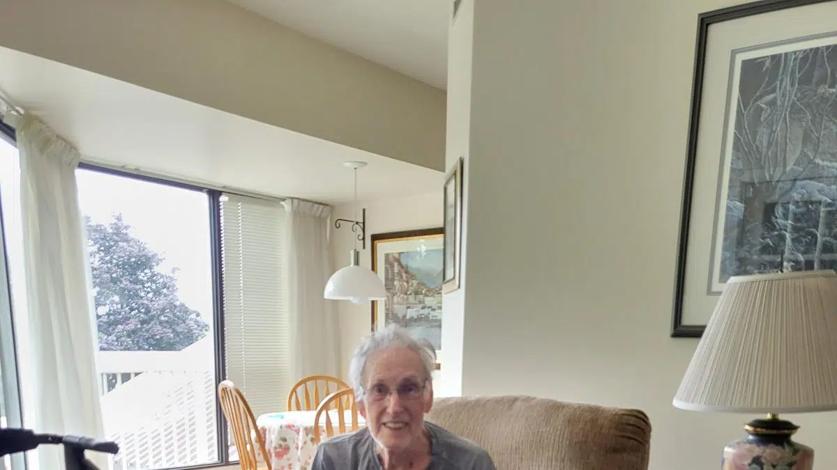 COMMUNITY SPOTLIGHT Air Purifiers Donated to Help Vulnerable Residents