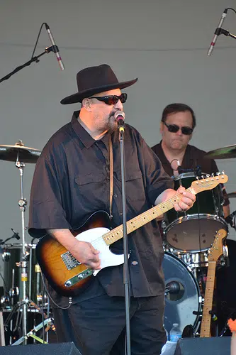 R.I.P. Pat DiNizio Front Man For The Smithereens Dies At 62 | 102.9 The ...