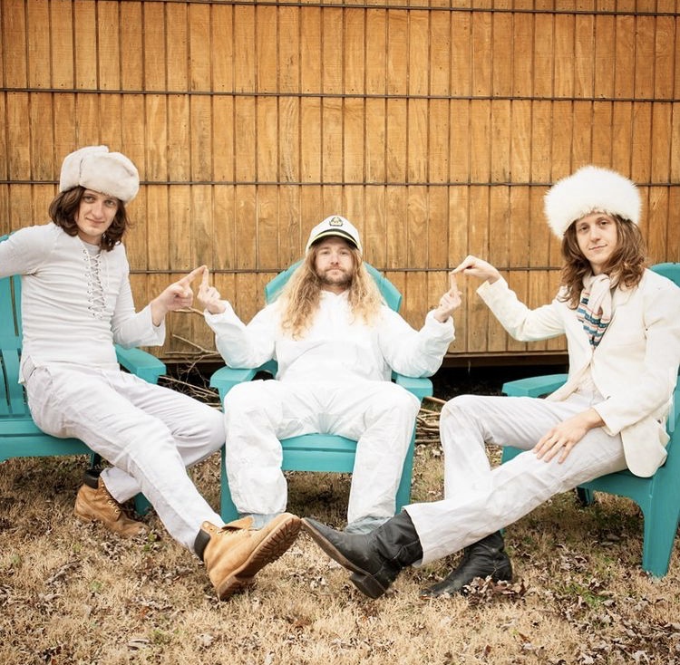 5 Songs You Should Hear Right Now - Vimarsana News