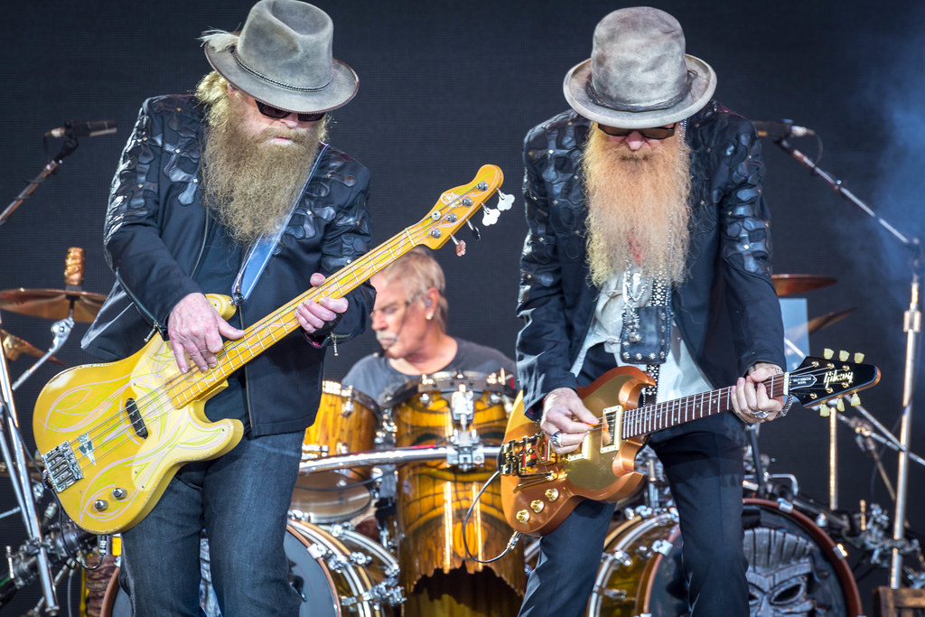ZZ Top Bassist Dusty Hill Dies at 72 - Vimarsana News