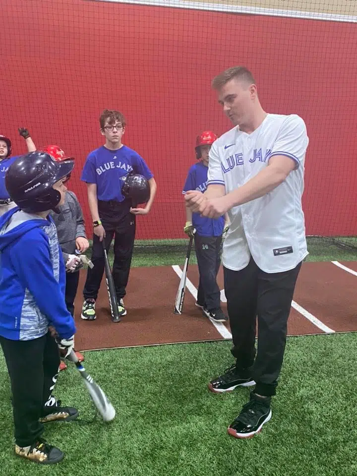 Blue Jays Catcher Reese McGuire hosts fundraising hitting clinic in St.  Thomas