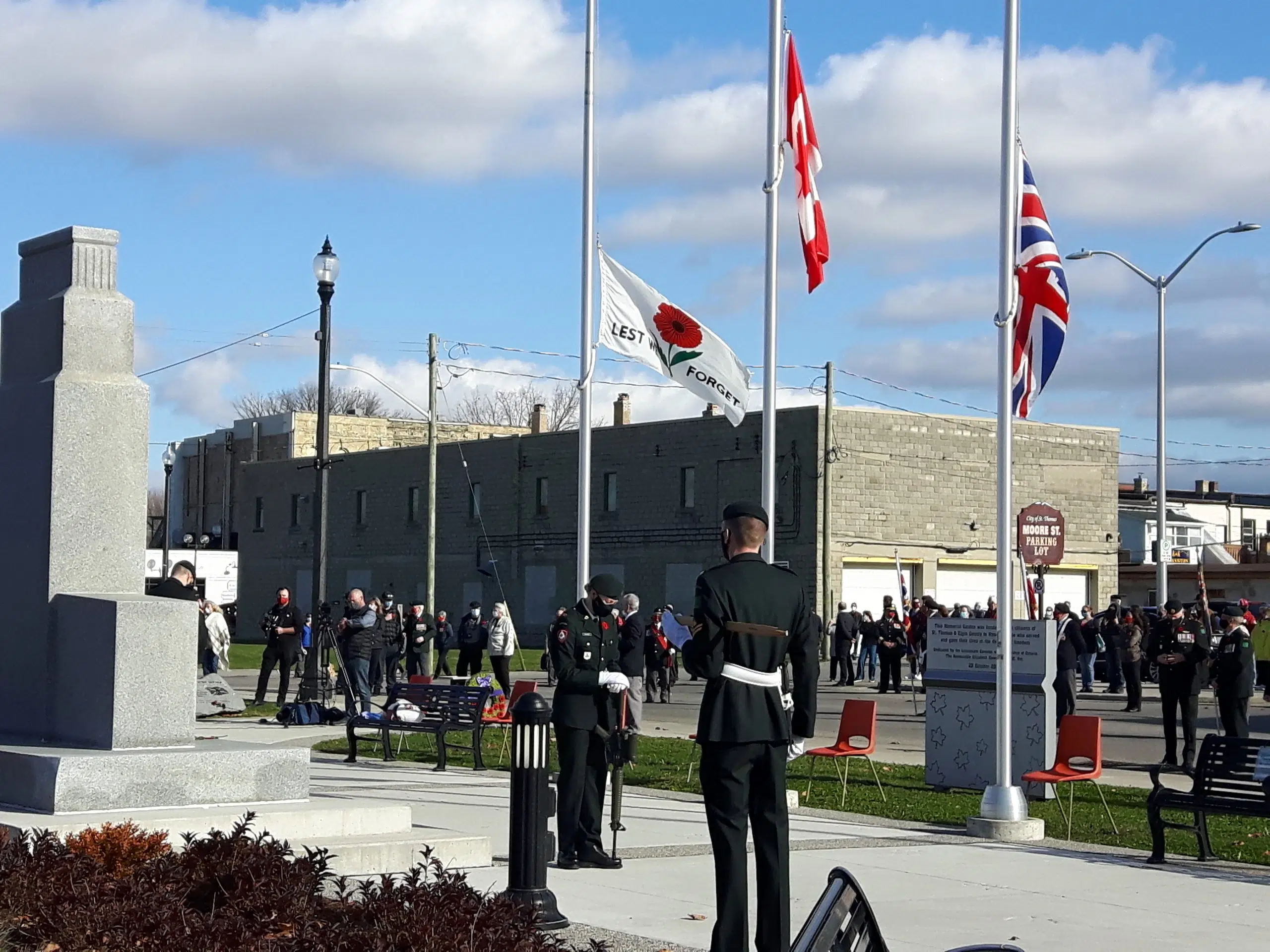 Remembrance day st thomas ontario