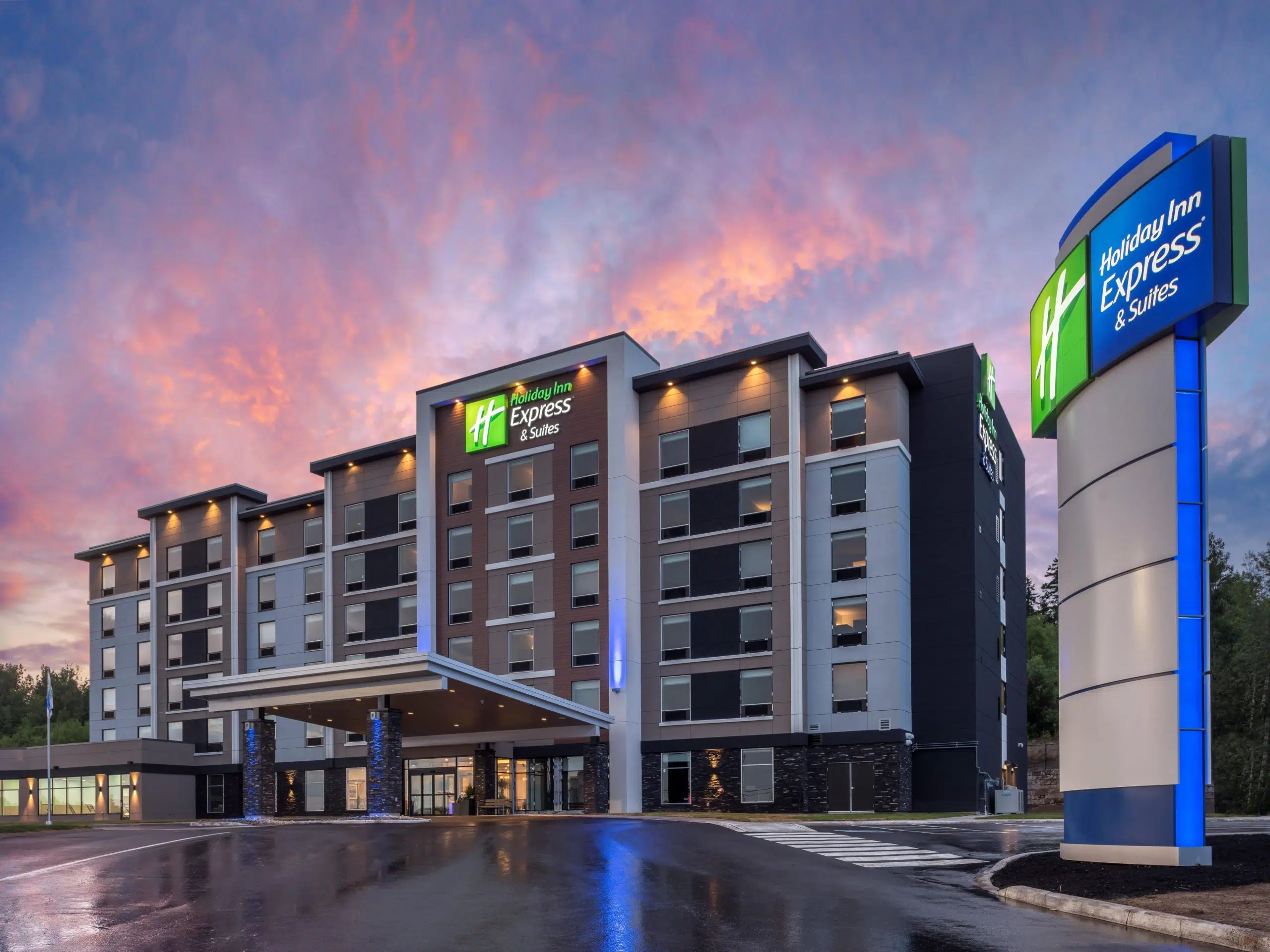 Holiday Inn Update 105.7 Strathroy Today