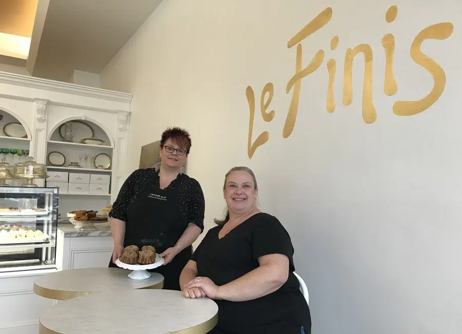 BUSINESS Lavender Blue opens Frenchstyle cafe on Broadway FM101