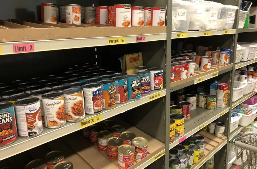 Orangeville teacher makes big donation to local food bank FM101