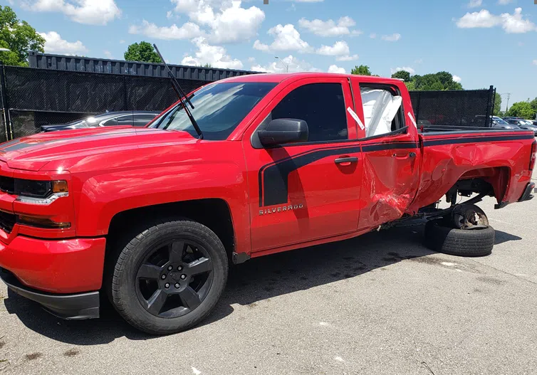 Caledon OPP arrests driver of stolen vehicle after crash FM101