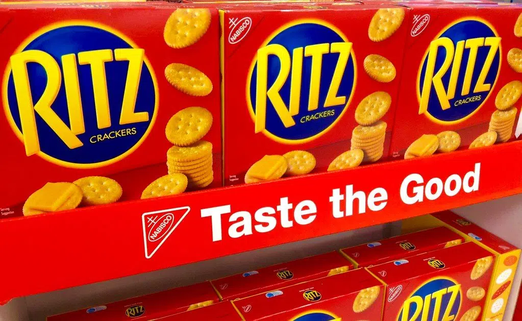 Man’s Comment to Wife Eating Crackers in Bed at 530 a.m. Divides Q Country 102.9