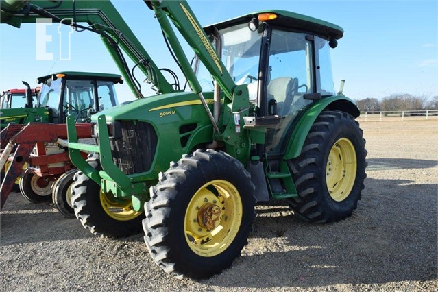 Bloomington Council Approves $179,730 for Two Tractors - Vimarsana News