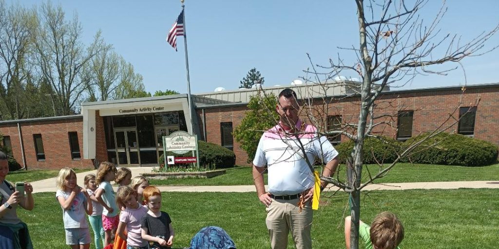Bloom School Pods and Sprouts Celebrate Arbor Day with Town of Normal - Vimarsana News