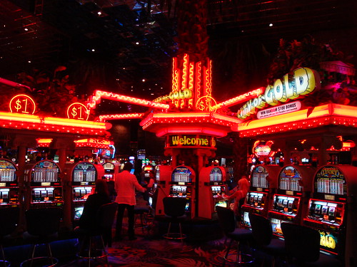 [EDITORIAL] Springfield's Approach To Gambling Is A Crapshoot | WMAY | Stay Informed. Stay Connected. - Vimarsana News