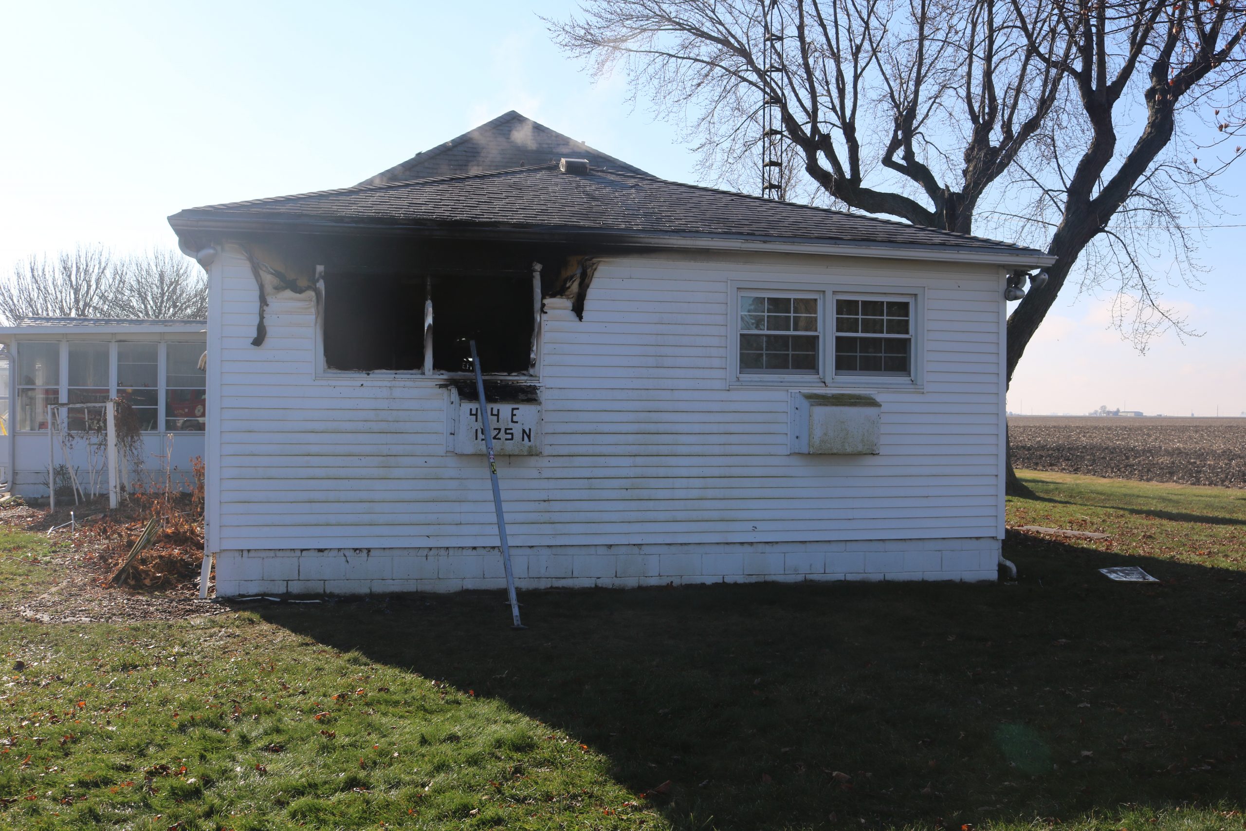 Two Dead In Fire Near Pawnee - Vimarsana News
