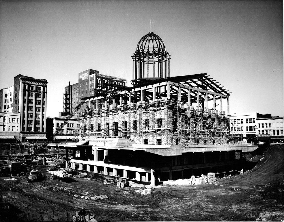December 3, 1968: Rebuilt Old State Capitol Dedicated - Vimarsana News