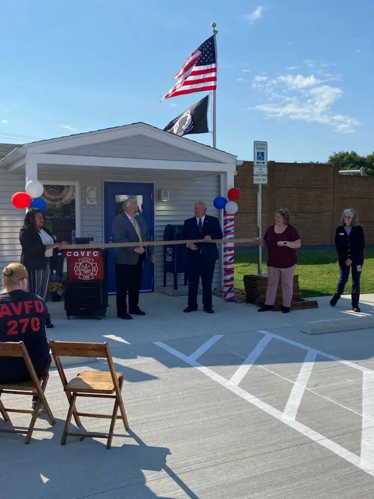 RIBBON CUTTING FOR CORAL POST OFFICE HELD TODAY Indiana's Best Variety U92.5