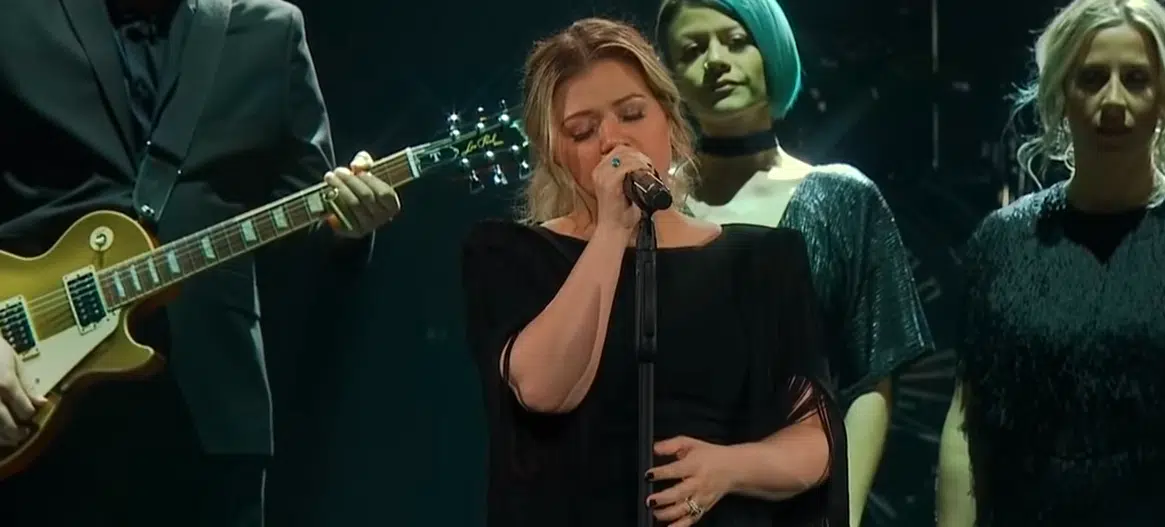 Kelly Clarkson Shallow (Lady Gaga and Bradley Cooper