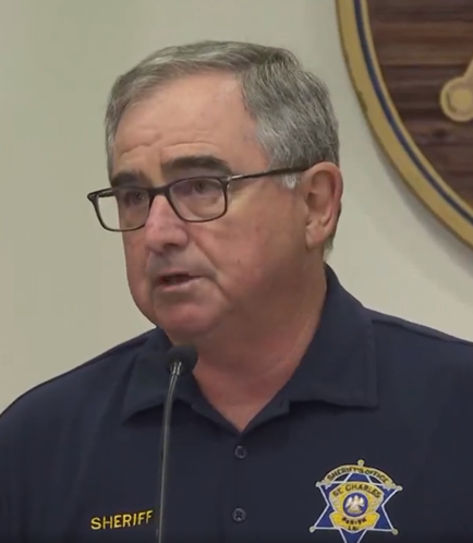 St. Charles Parish sheriff explains how 28-year-old posed as a 17-year-old student at Hahnville High School - Vimarsana News
