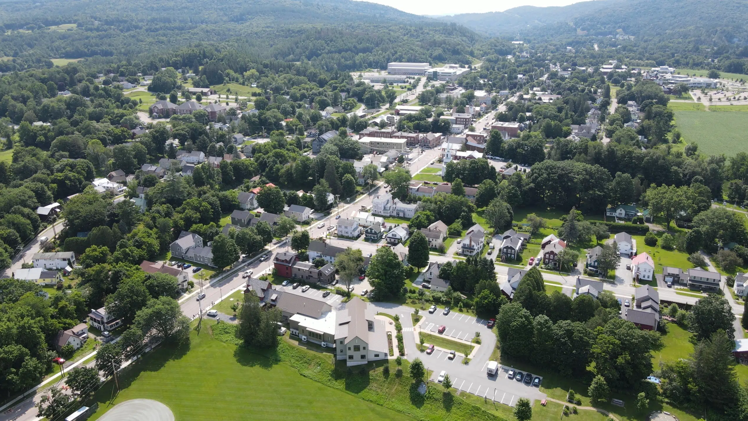 Waterbury Area Travel Guide 101.7 WCVT Classic Hits Vermont