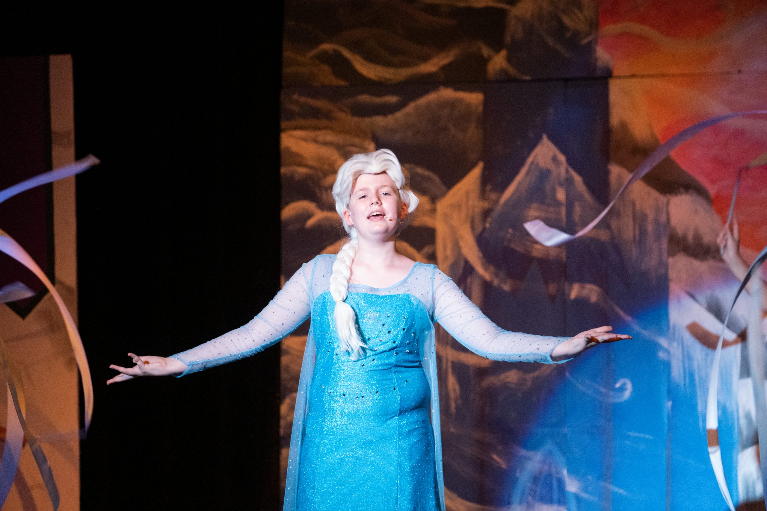 Curtains open up for Disney's Frozen Jr. - Vimarsana News