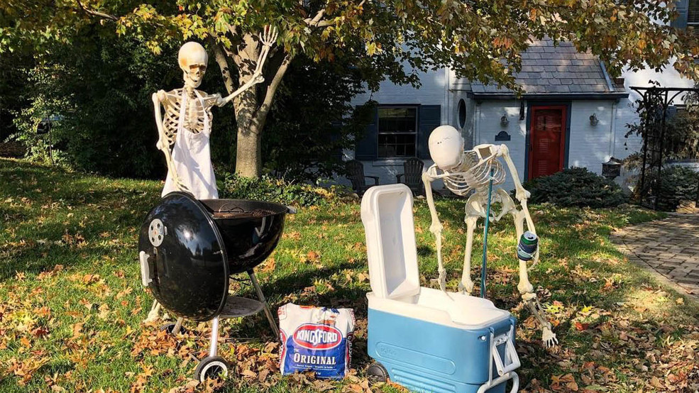 Skeletons to join scarecrows throughout downtown Seguin - Vimarsana News