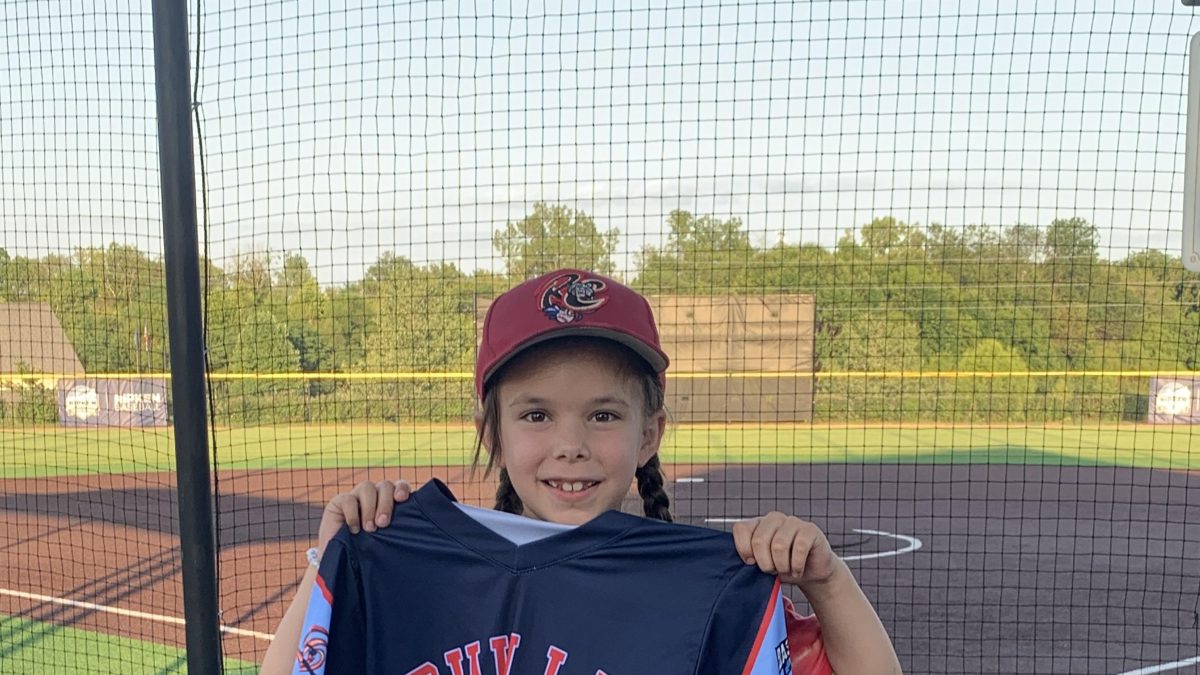Seguin Girls Little League Player Makes It to Kentucky to Play with All-Girls Team - Vimarsana News