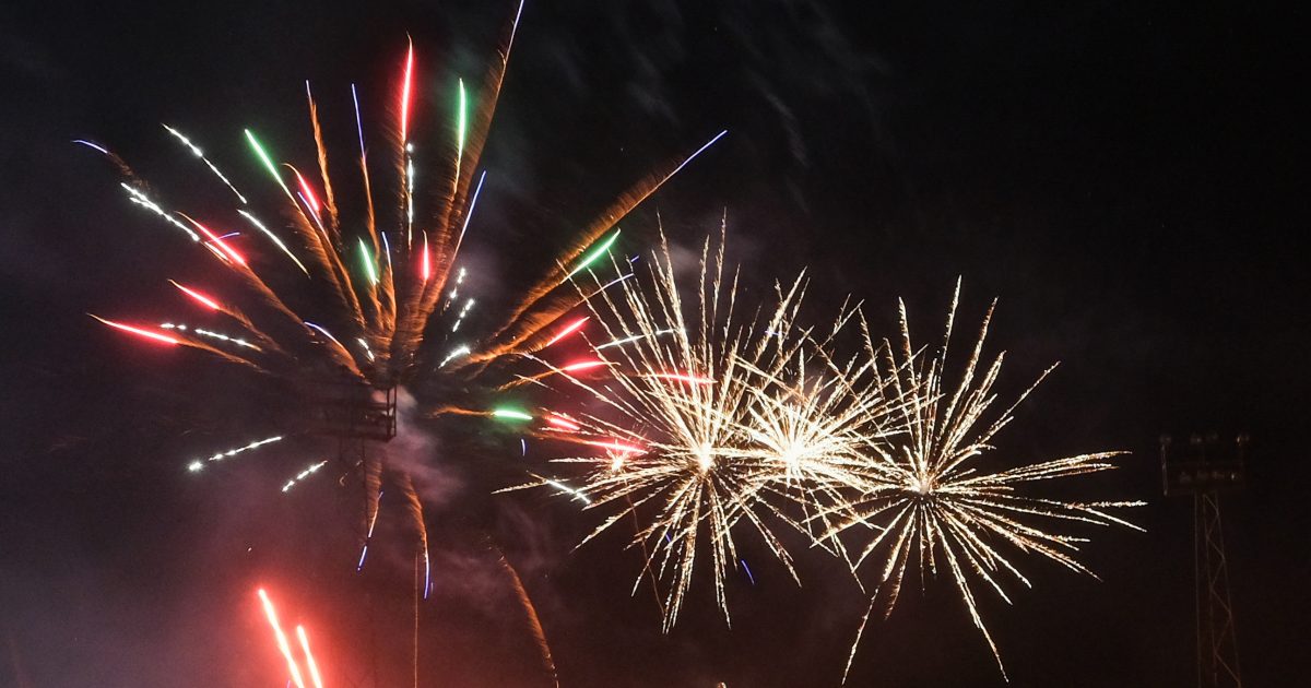 City adding in MORE minutes for fireworks show - Vimarsana News