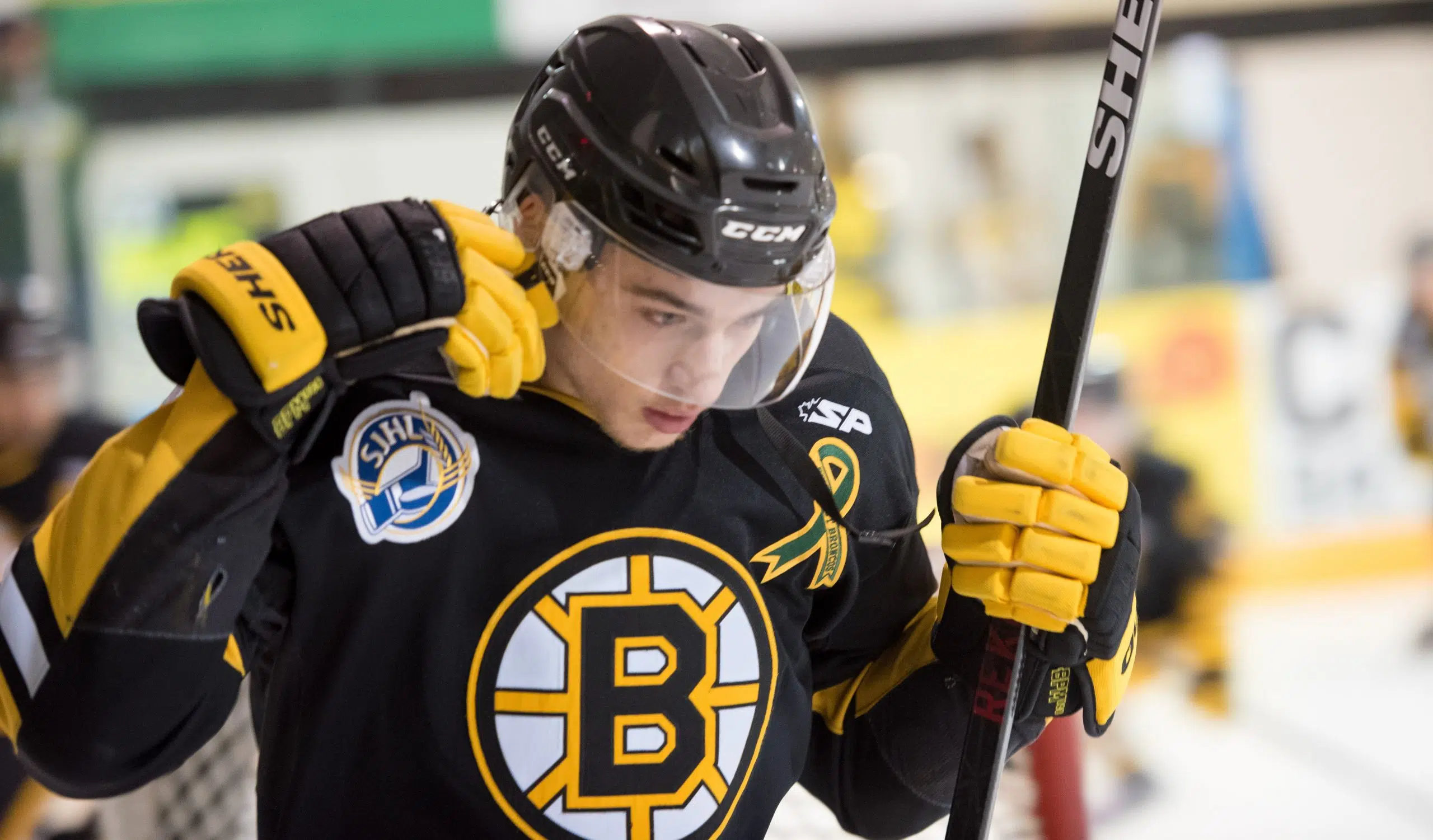 Humboldt Broncos honoured before Memorial Cup semifinal