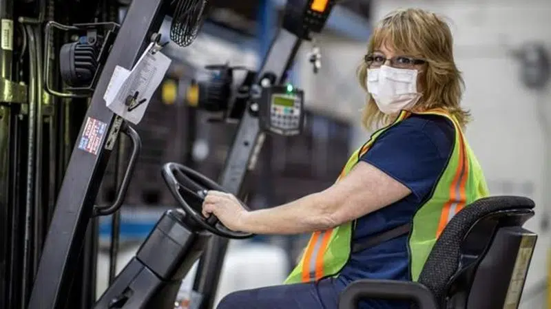 Despite Risks Auto Workers Step Up To Make Medical Gear Q98 Images, Photos, Reviews