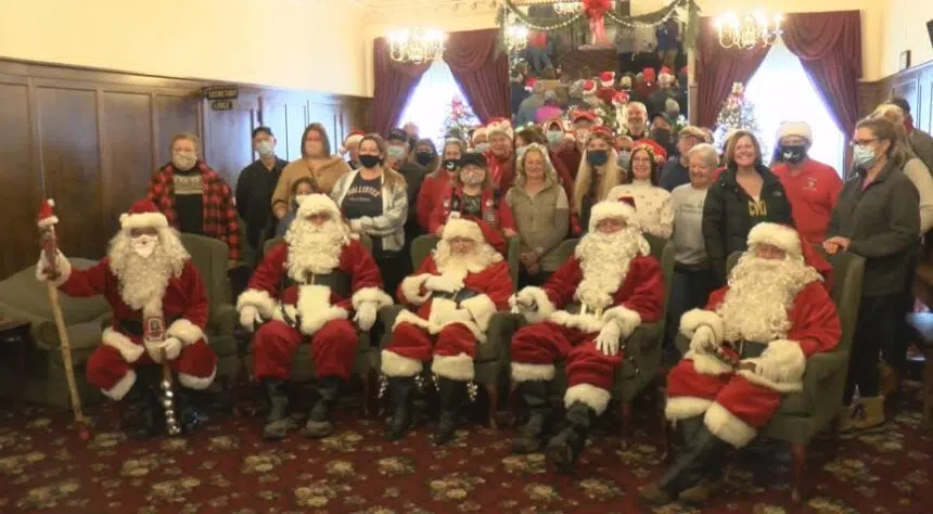 Wsau 550am Christmas In Wisconsin 2022 Schedule Elks Club, Salvation Army Give Out Holiday Gifts And Food | Wsau News/Talk 550  Am · 99.9 Fm | Wausau, Stevens Point