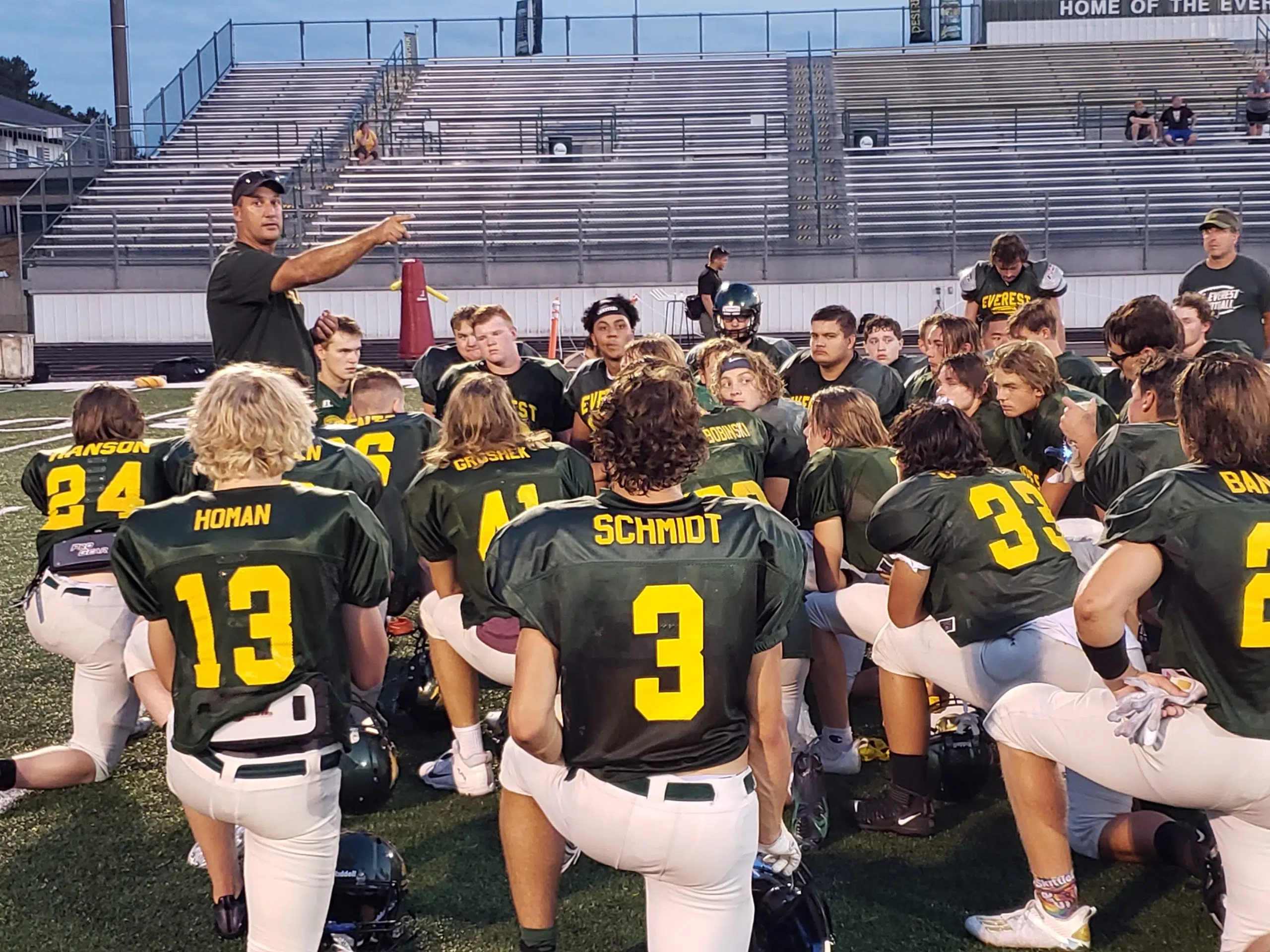 D.C. Everest 2021 Football Preview WSAU News/Talk 550 AM · 99.9 FM